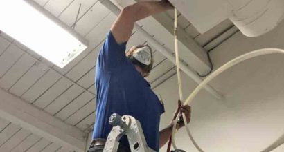 tech-cleaning-duct
